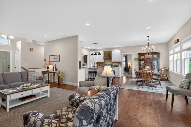 10037 Whitetail Lane, Jackson, MI 49201