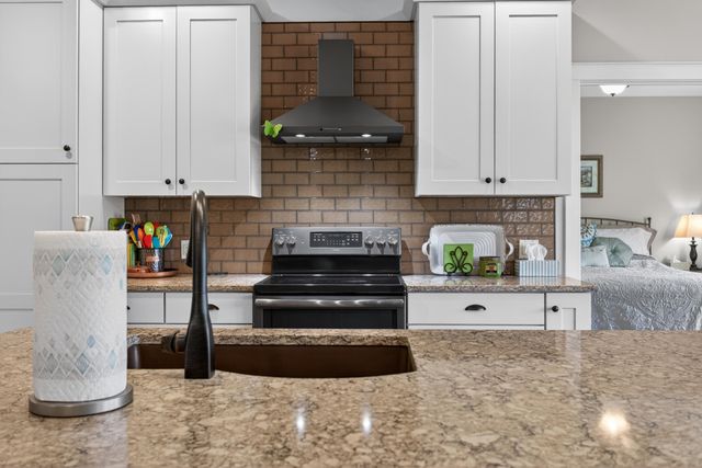 10037 Whitetail Lane, Jackson, MI 49201