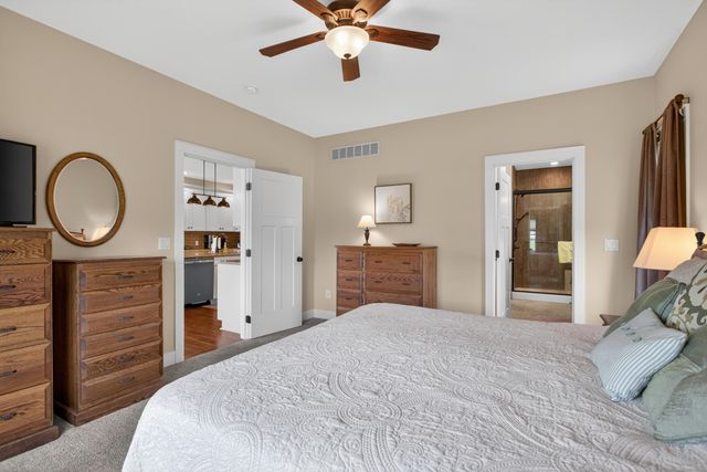 10037 Whitetail Lane, Jackson, MI 49201