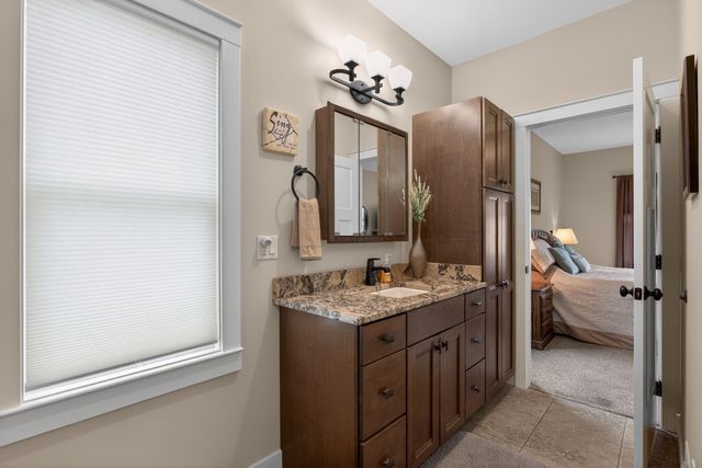10037 Whitetail Lane, Jackson, MI 49201