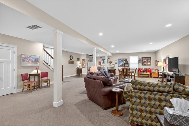 10037 Whitetail Lane, Jackson, MI 49201