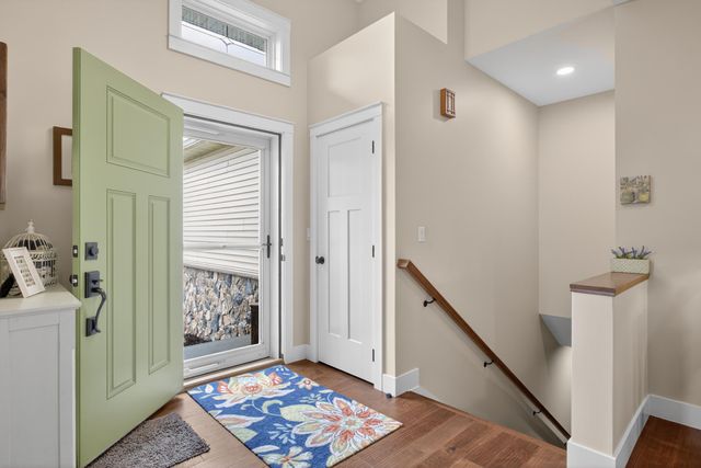 10037 Whitetail Lane, Jackson, MI 49201