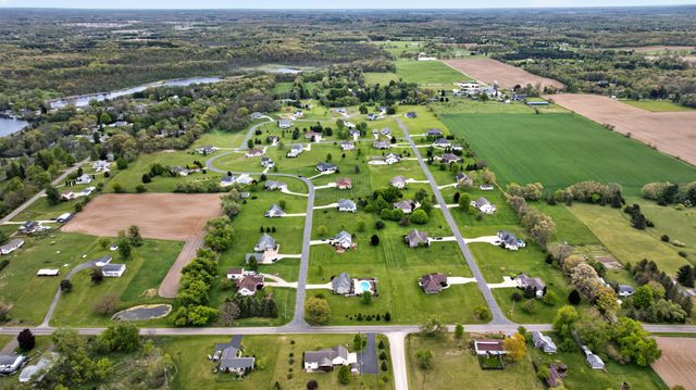 10037 Whitetail Lane, Jackson, MI 49201