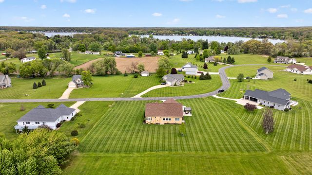 10037 Whitetail Lane, Jackson, MI 49201