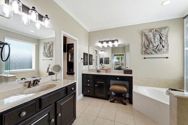 19718 W Verde Creek Circle, Cypress, TX 77433