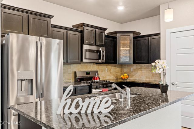 11546 Wayne Carreon Street, El Paso, TX 79927