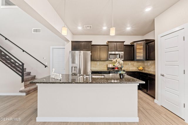 11546 Wayne Carreon Street, El Paso, TX 79927