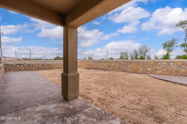 11546 Wayne Carreon Street, El Paso, TX 79927