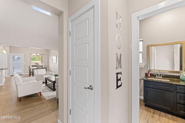 11546 Wayne Carreon Street, El Paso, TX 79927