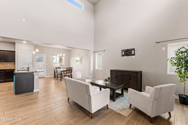 11546 Wayne Carreon Street, El Paso, TX 79927