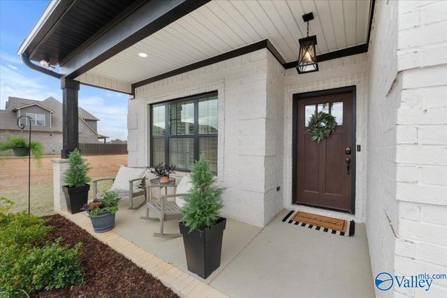 16959 Whispering Pines, Athens, AL 35611