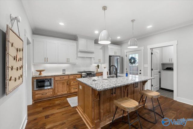 16959 Whispering Pines, Athens, AL 35611