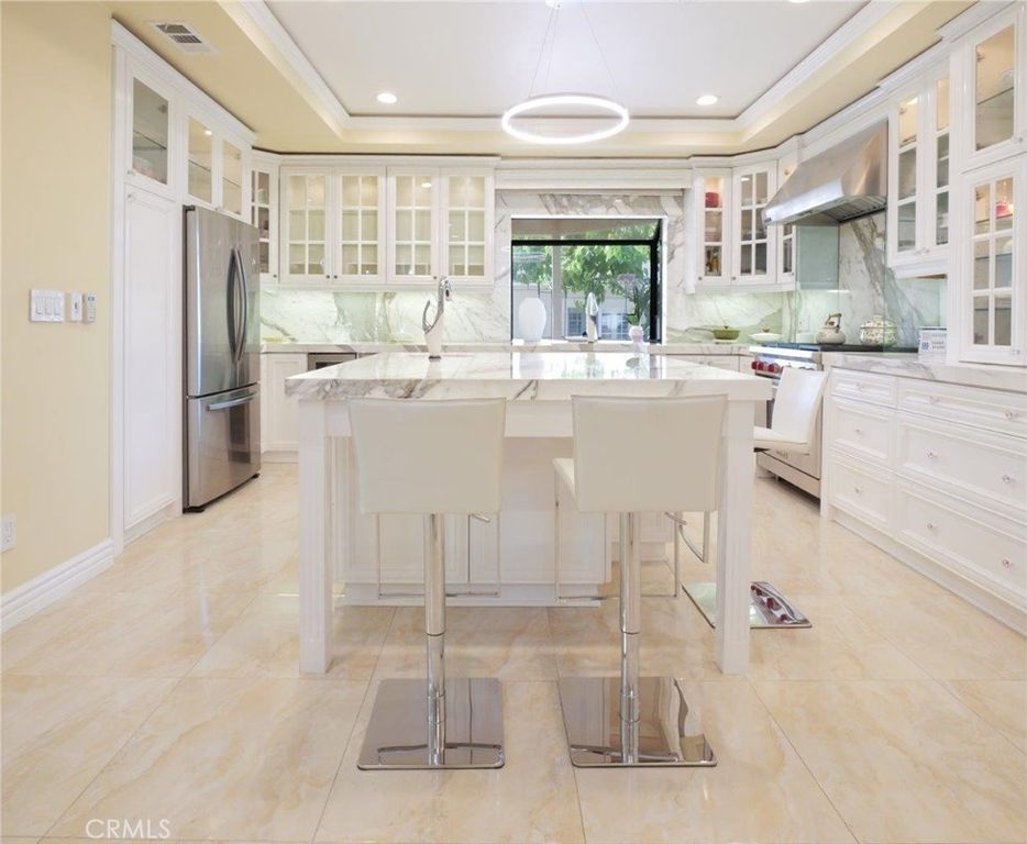 Image 13 of property listing at 2318 W 154th Street, Gardena, CA 90249