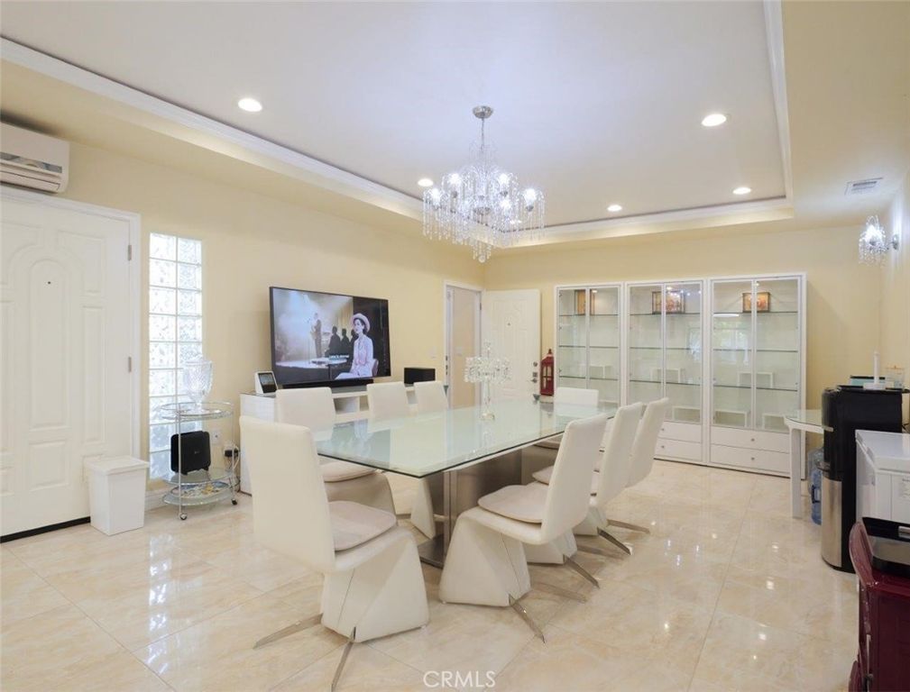 Image 18 of property listing at 2318 W 154th Street, Gardena, CA 90249