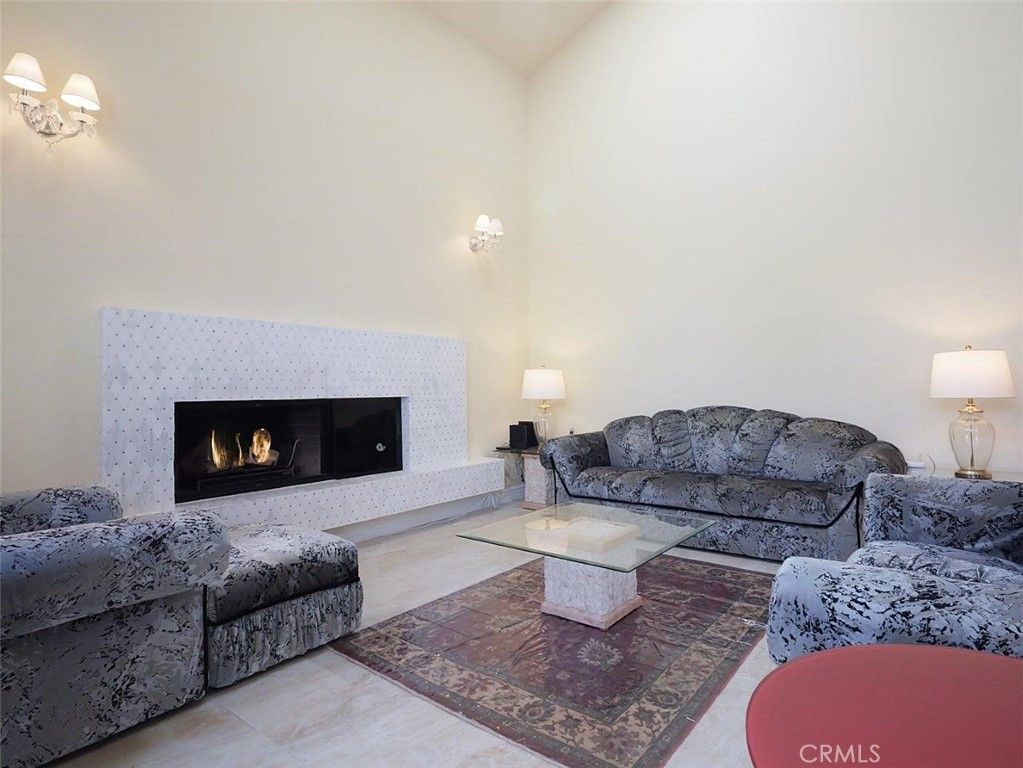 Image 9 of property listing at 2318 W 154th Street, Gardena, CA 90249