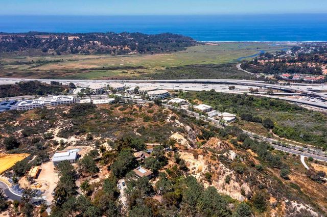 3811 Via Del Mar, San Diego, CA 92130