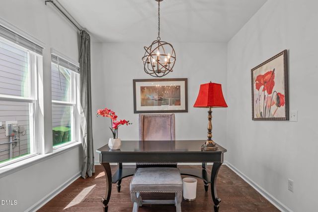 529 Oaks End Drive, Holly Springs, NC 27540