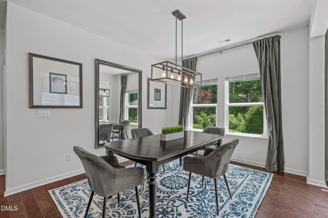 529 Oaks End Drive, Holly Springs, NC 27540
