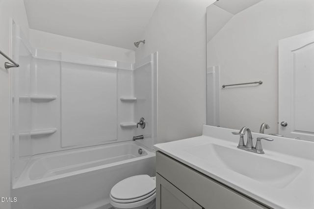 529 Oaks End Drive, Holly Springs, NC 27540