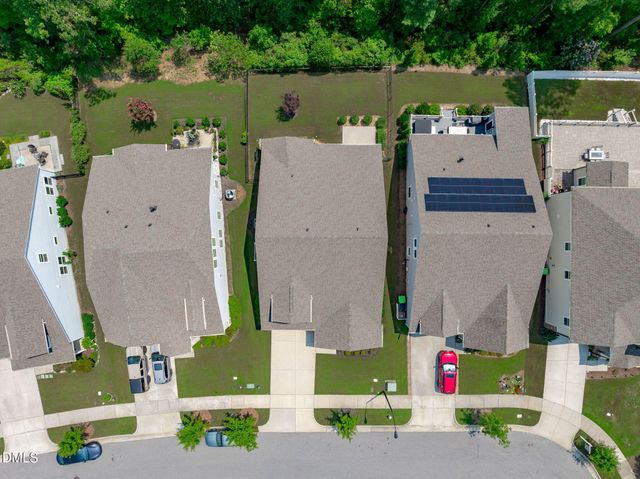 529 Oaks End Drive, Holly Springs, NC 27540