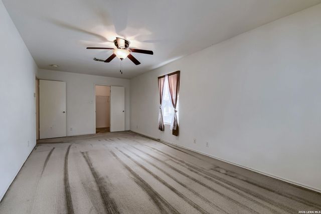 9647 SEKULA DR, San Antonio, TX 78250