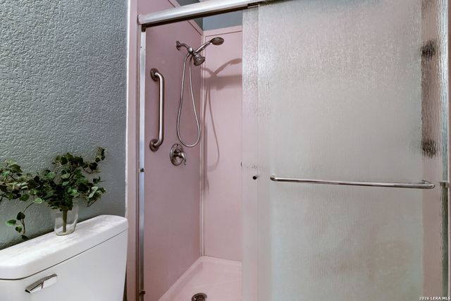 9647 SEKULA DR, San Antonio, TX 78250