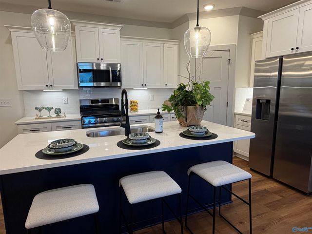 116 Applegrove Lane, Madison, AL 35757
