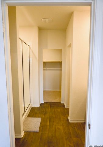 828 BAHIA PL, Seguin, TX 78155