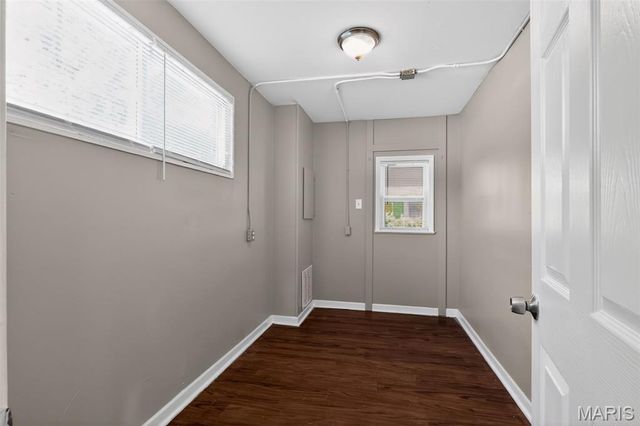 2314 Collett Drive, St Louis, MO 63136