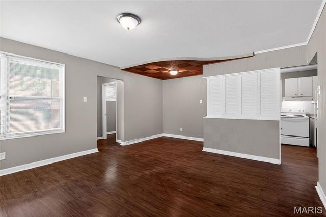 2314 Collett Drive, St Louis, MO 63136