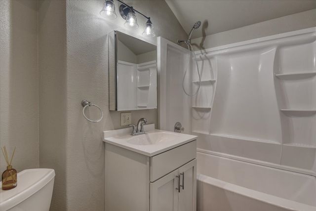 4803 N Belt St, Spokane, WA 99205