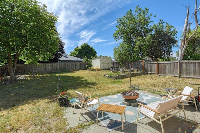 4803 N Belt St, Spokane, WA 99205
