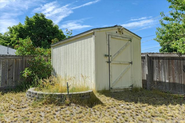 4803 N Belt St, Spokane, WA 99205