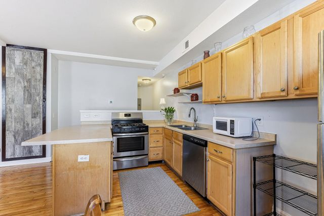 2827 Bryant Avenue N 1, Minneapolis, MN 55411