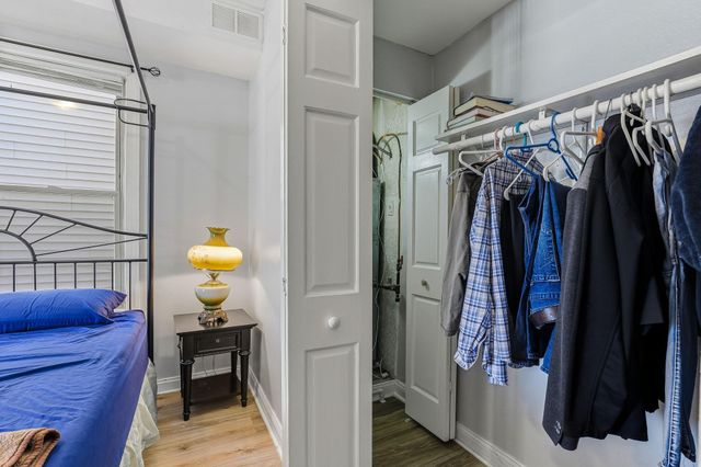 2827 Bryant Avenue N 1, Minneapolis, MN 55411