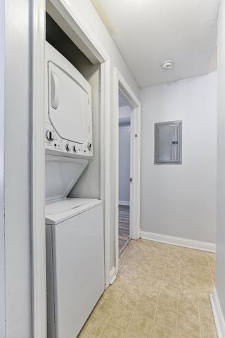 2827 Bryant Avenue N 1, Minneapolis, MN 55411