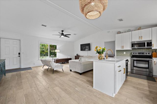 15915 91st Terrace N, Jupiter, FL 33478