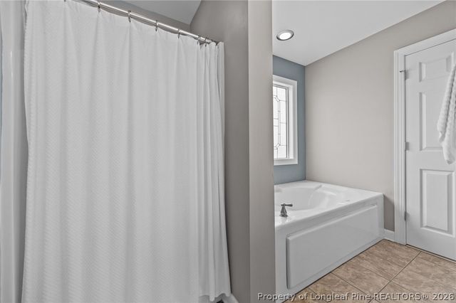 3825 Barnsdale Drive, Wade, NC 28395