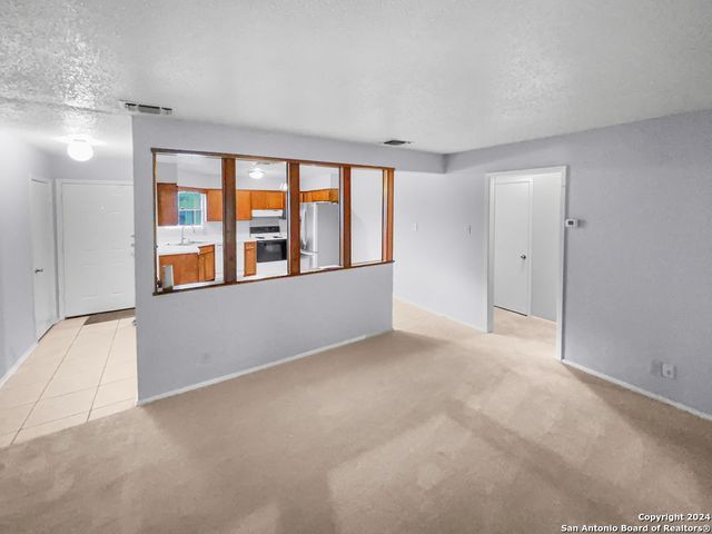 1017 Evening Dun, San Antonio, TX 78213