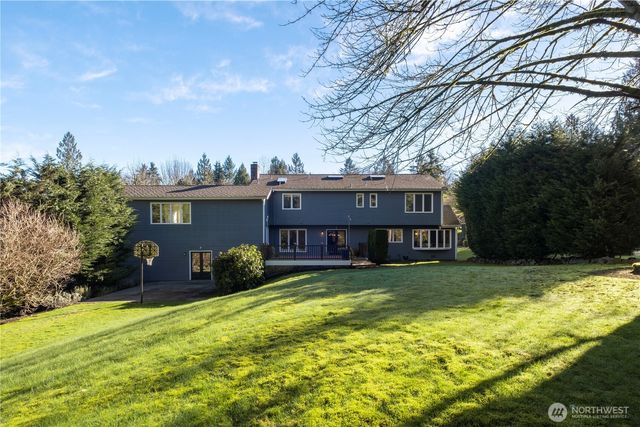3123 240th Avenue NE, Sammamish, WA 98074