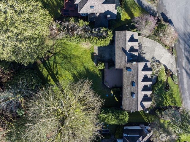 3123 240th Avenue NE, Sammamish, WA 98074