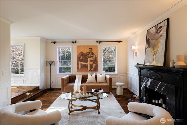 3123 240th Avenue NE, Sammamish, WA 98074