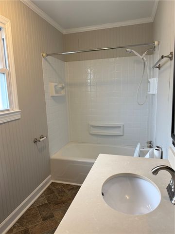 325 Circle Drive, Pendleton, SC 29670