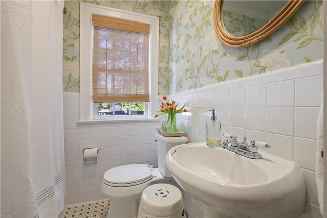 2232 Virginia Place NE, Atlanta, GA 30305
