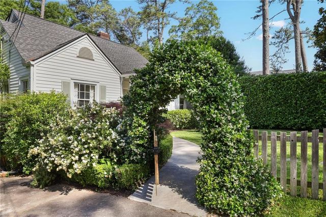 2232 Virginia Place NE, Atlanta, GA 30305