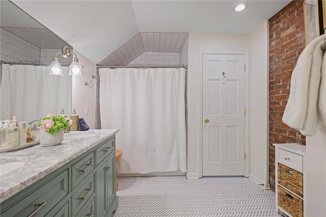 2232 Virginia Place NE, Atlanta, GA 30305