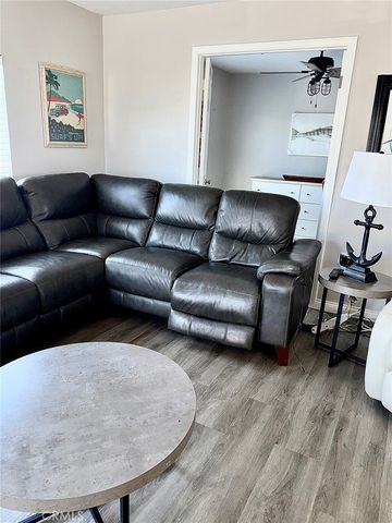 6301 Warner Avenue 40, Huntington Beach, CA 92647