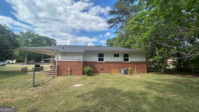 2552 Allan Way, Macon, GA 31206