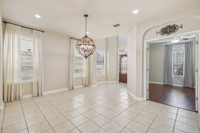 3411 Highline Trl, San Antonio, TX 78261