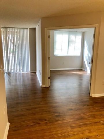 4852 N State Road 7 3106, Coconut Creek, FL 33073